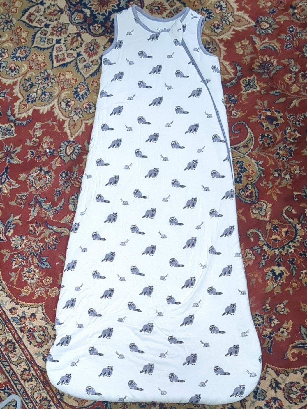 Kyte Sleepsack Baby Sleep Bag with Raccoon Print - White & Gray Size Large